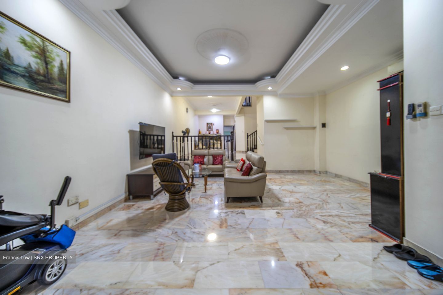 Lowland Road (D19), Terrace #588445391